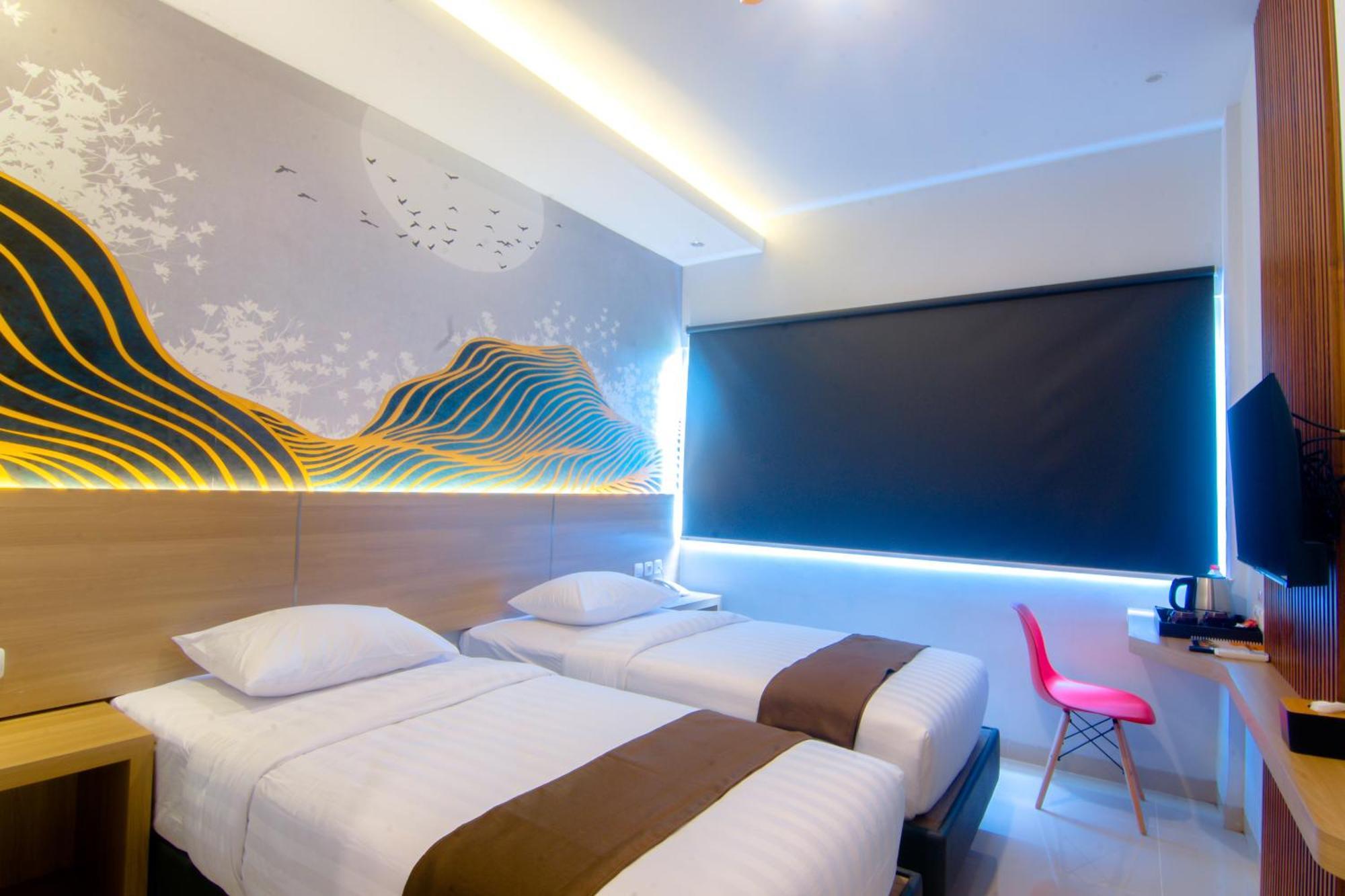 Front One Hotel Purwodadi Purwodadi  Exterior foto